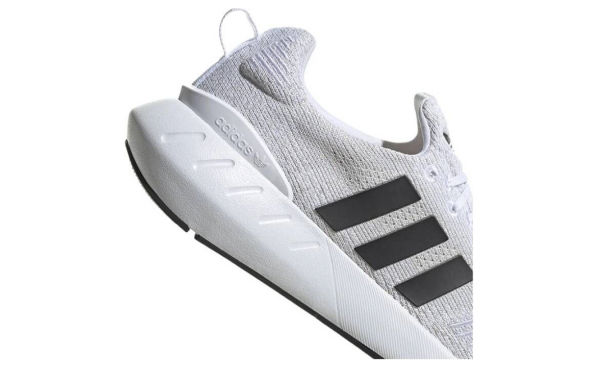 Adidas swift run white grey online